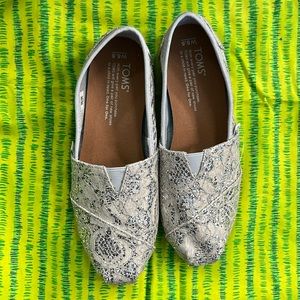 Toms silver lace glitter wedding flats‎ 5.5 G16